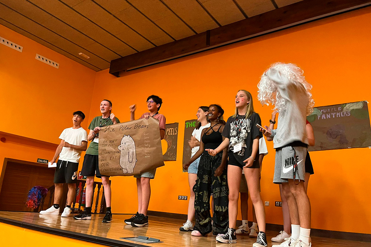 Pueblo Inglés Teens - Presentations